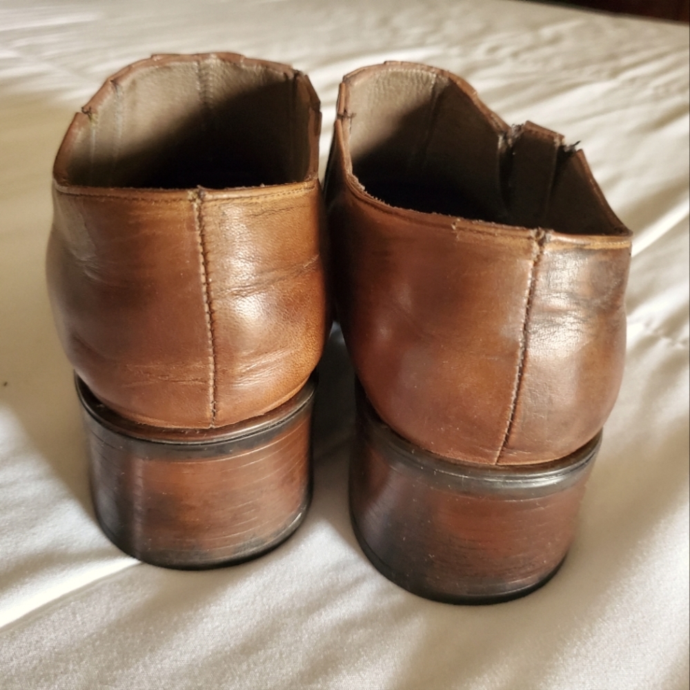 Cowgirl shoes